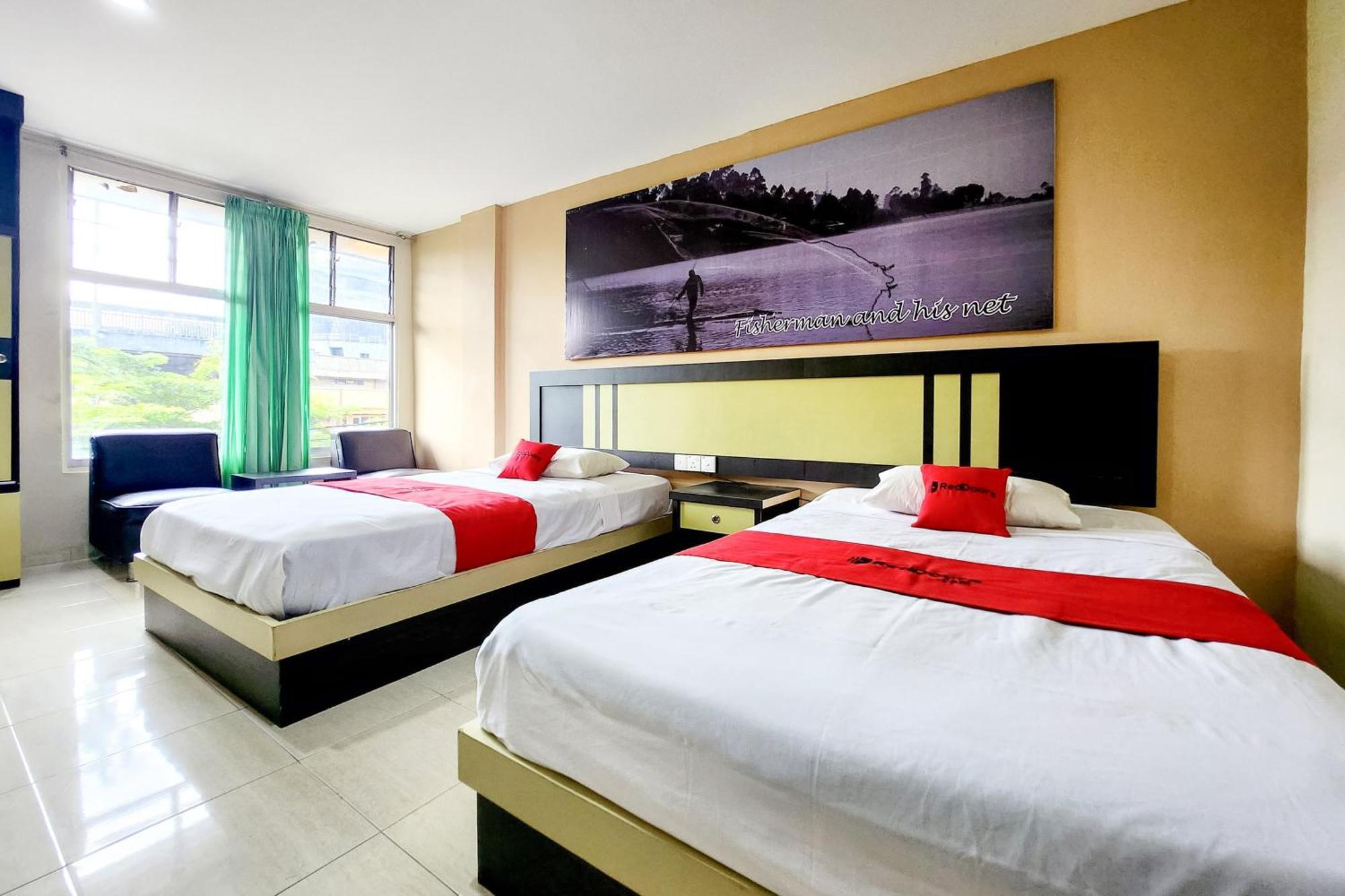 Reddoorz Near Pelabuhan Sri Bintan Pura Tanjungpinang Exterior photo